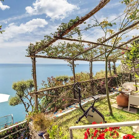 Ponente With Swimming Poolprivate Apartment Positano