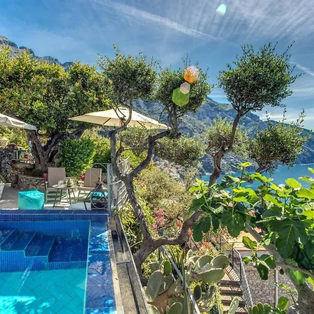 Ponente With Swimming Poolprivate Apartment *