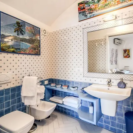 Ponente With Swimming Poolprivate Positano
