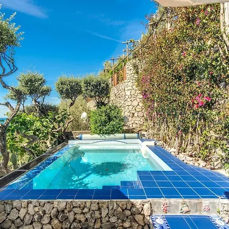 Apartment Ponente With Swimming Poolprivate