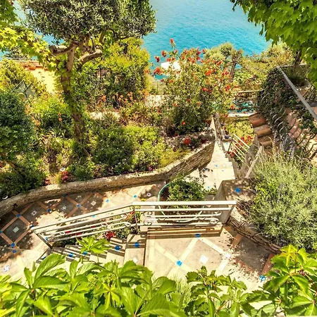 Ponente With Swimming Poolprivate Apartment *